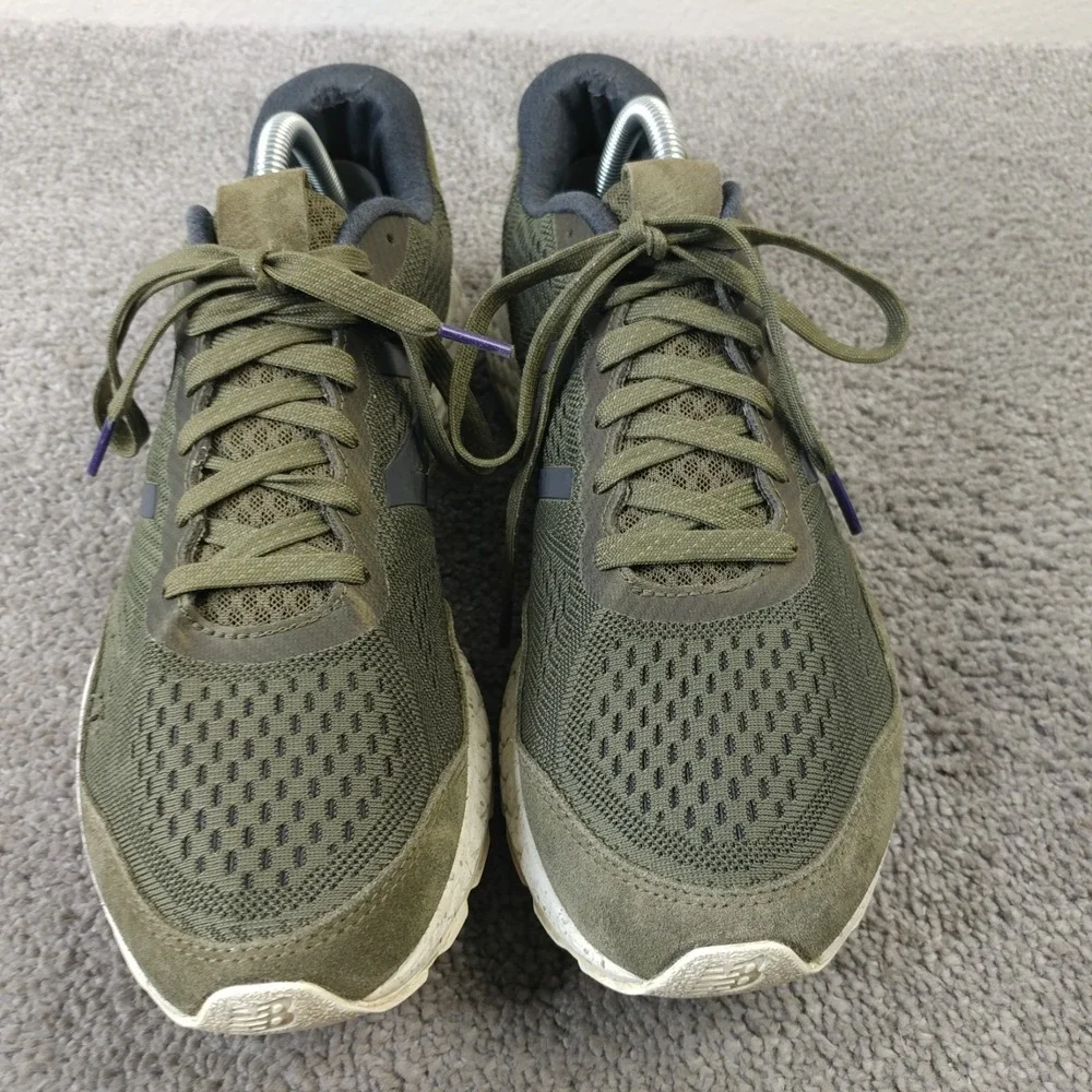New Balance Fresh Foam Gobi V2 MTGOBIC2 Mens Running 10 Shoes Green Sneakers